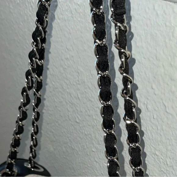 💎AUTHENTIC CHANEL GRAY RAFFIA DEAUVILLE MESSENGER BAG/SHOULDER BAG/CROSSBODY-EUC - Picture 16 of 17